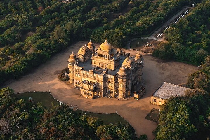 Bhuj, Rann de Kutch e praia de Mandvi: o passeio de arte, artesanato e natureza