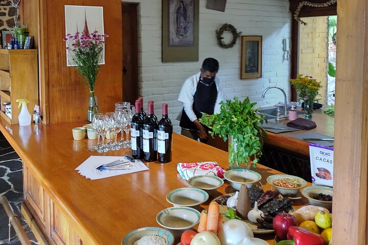 Cook & Dine | Machen Sie authentische mexikanische Maulwürfe und Salsas in San Miguel de Allende