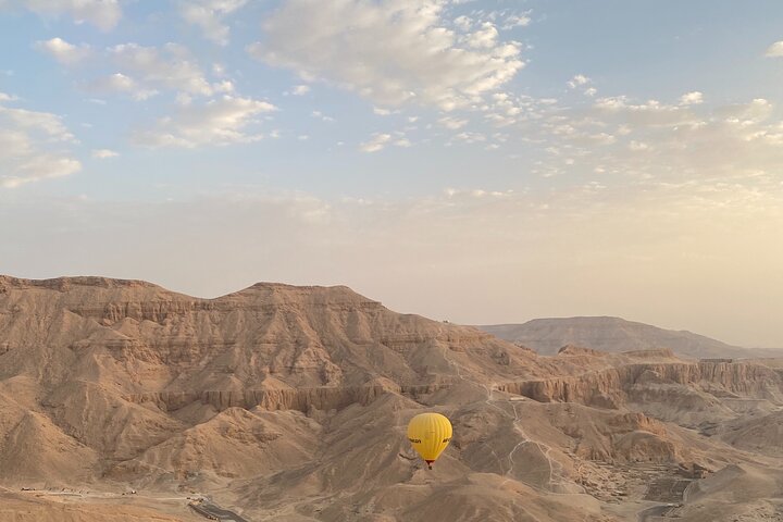 Vol de luxe en montgolfière au lever du soleil à Louxor avec prise en charge à l'hôtel
