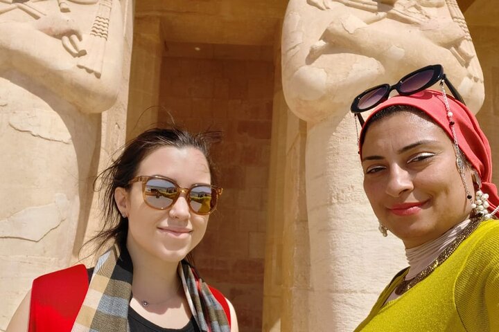 Excursion d'une journée sur les rives ouest et est de la ville de Louxor en Égypte