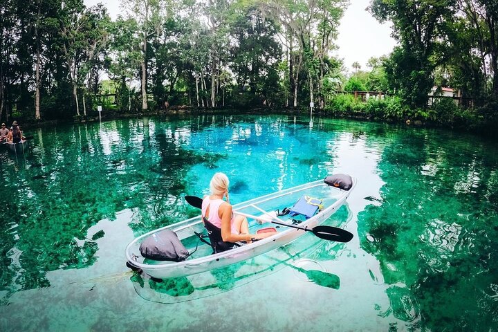Clear Kayak Tour de las Tres Hermanas Springs y Manatí por Crystal River