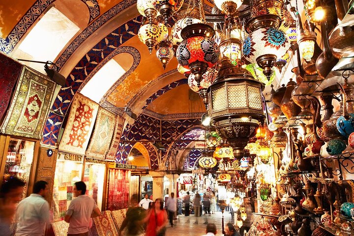 Tour privato di Istanbul con il famoso Grand Bazaar