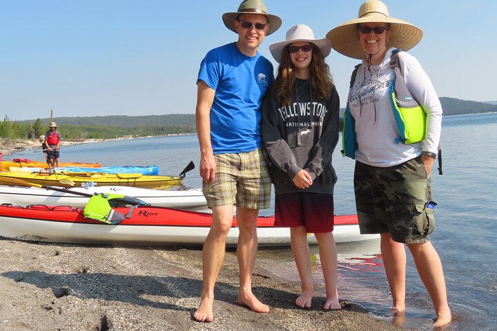 4 - Hora de Kayak no Lago Yellowstone com almoço