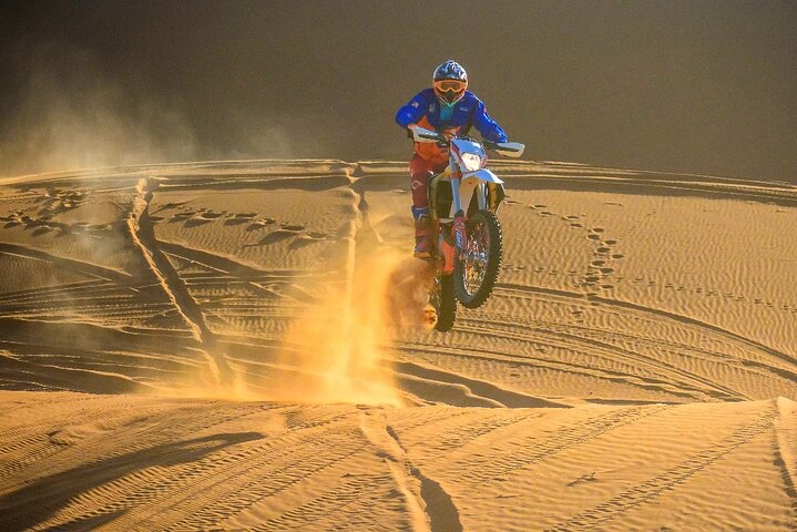 Tour de aventura KTM de 2 días por las dunas de Merzouga