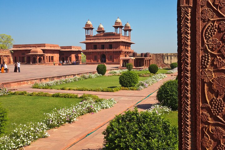 Agra Drop mit Besuch von Chand Baori und Fatehpur Sikri von Bundi