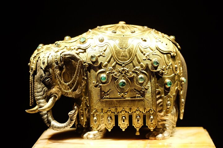 Fashioned For A King: Omvisning i Dresdens kongelige palass og det historiske sentrum.