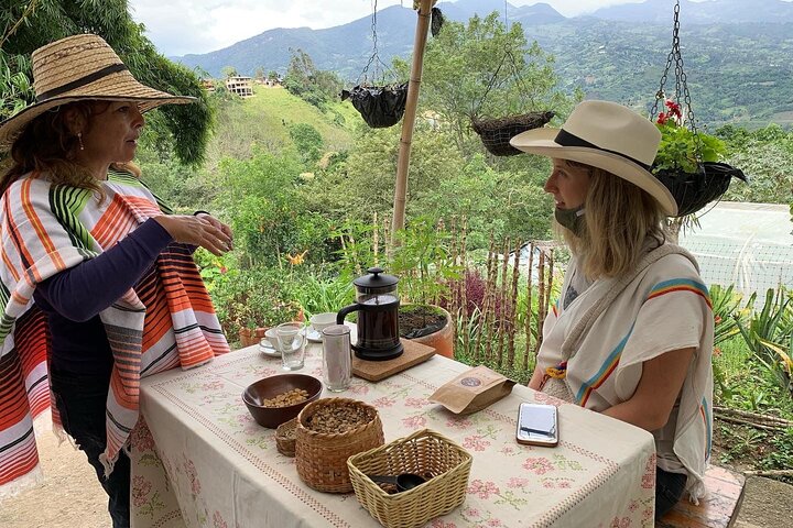 Coffee Farm Tour from Bogotá – Be a Farmer for a Day