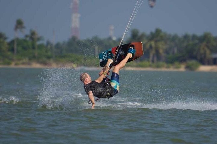 Aventure de kitesurf à Kalpitiya