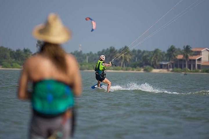 Aventure de kitesurf à Kalpitiya