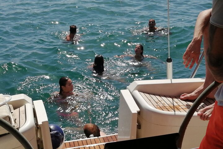Excursão costeira em um iate de vela de luxo - Vilamoura (máx 12 hóspedes)