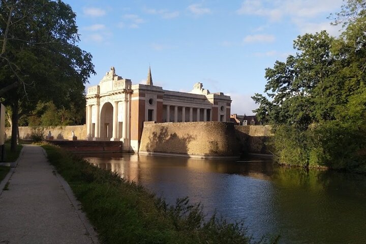 Desde IEPER Tour privado de 4 horas por el campo de batalla de Ypres