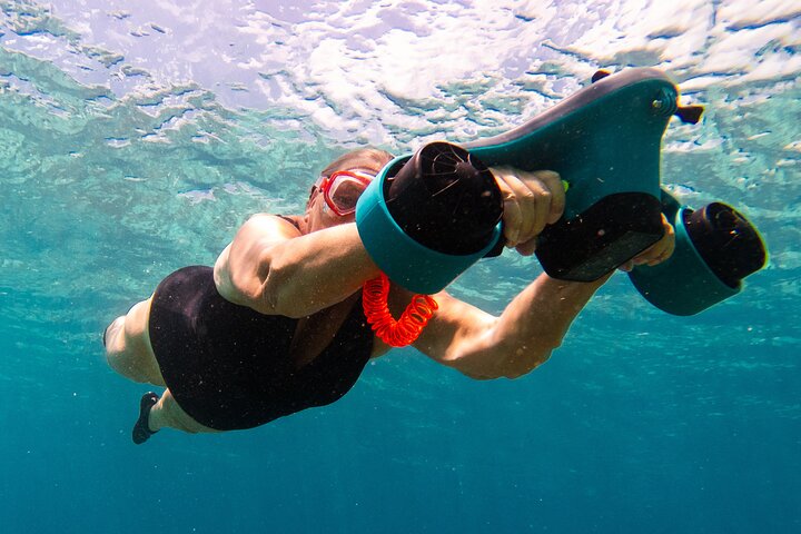 E Snorkeling Tour in Bonaire with Sea Scooters