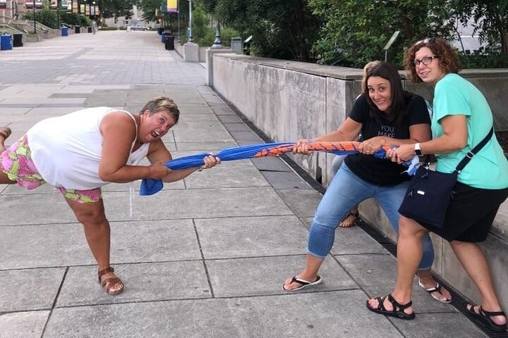 Scavenger Hunt Adventure i Kalamazoo av Zombie Scavengers