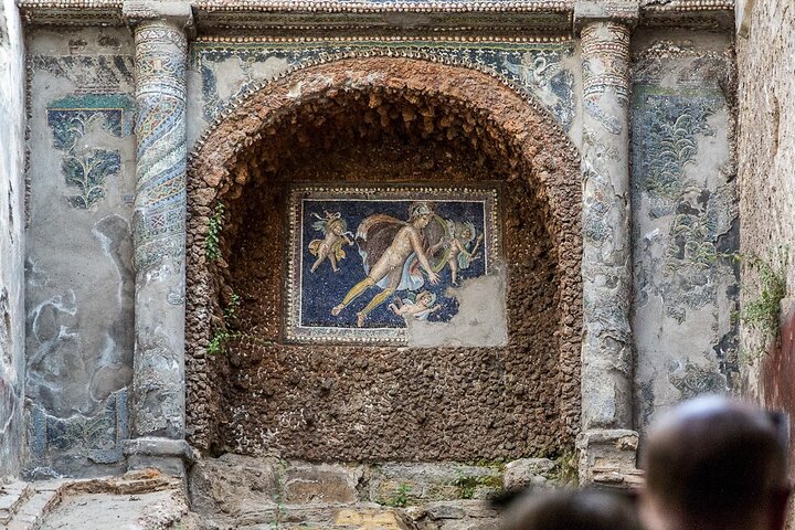 Skip-the-Line Pompeii & Vesuvius Full-Day Tour from Naples