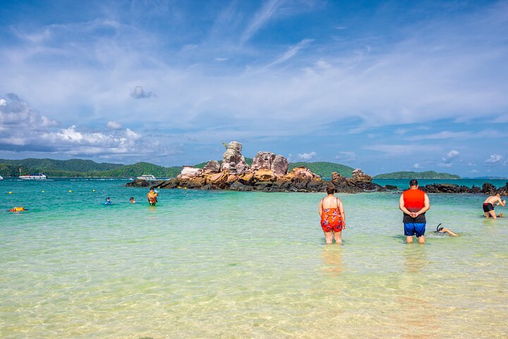 Tour di Phi Phi, Maya Bay e Khai Islands di Seastar Andaman da Khao Lak