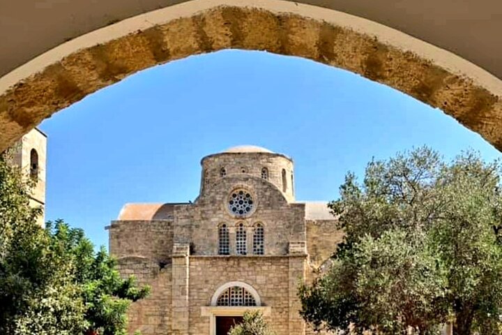 Kyrenia og Famagusta Tour (Kyrenia/ Nicosia/ Famagusta Hoteller)