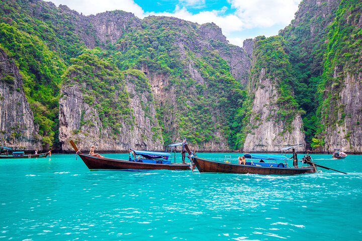 Tour in catamarano premium per le isole Phi Phi e Maya Bay da Phuket