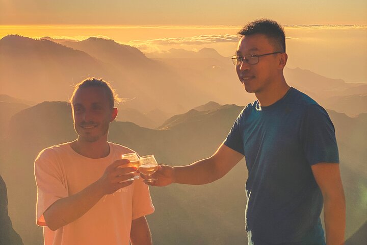 The Volcano Heart Tour: randonnée, dégustation et expérience au coucher du soleil