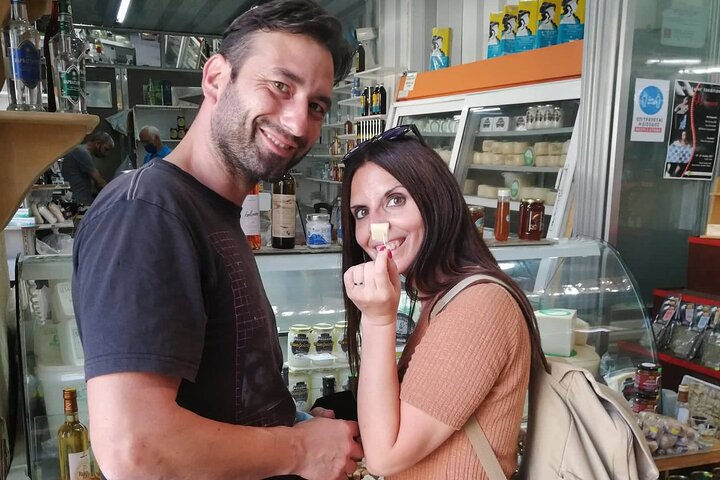 El delicioso recorrido gastronómico callejero de Chania