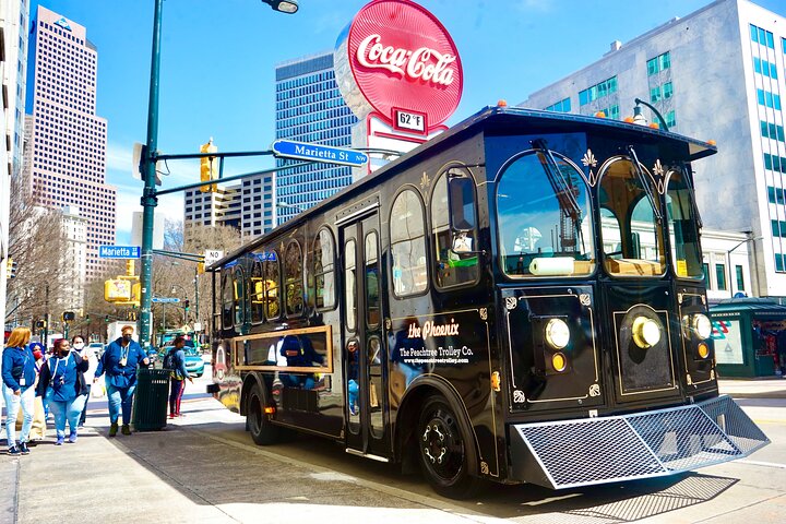 Recorrido turístico narrado en tranvía de 90 minutos en Atlanta