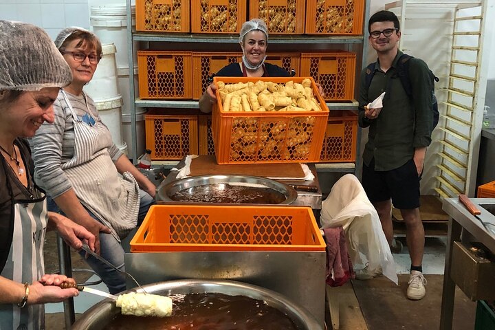 Tour de comida tradicional, degustación de aceite de oliva con almuerzo en Kalamata, Messinia.