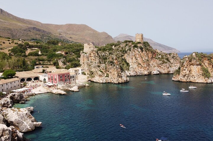 Passeio de barco de 8 horas de Castellammare del Golfo a San Vito Lo Capo