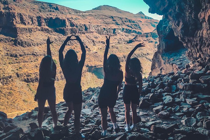 The Red Canyon Tour - Lille grupperejse med lokal madsmagning ツ
