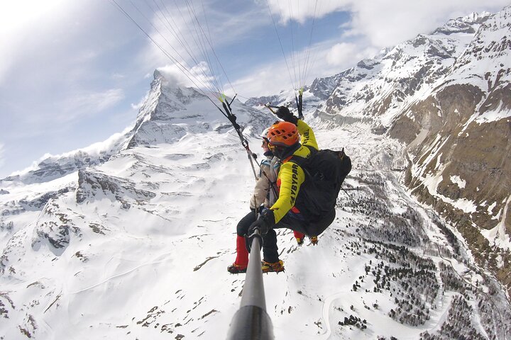 FLYMATTERHORN VIP Tandem Paraquedas Zermatt Matterhorn Vista