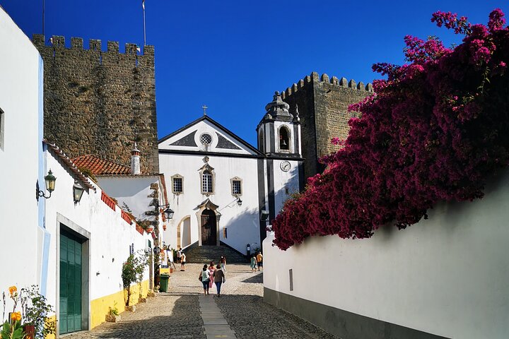 Tomar Fatima Batalha Alcobaca og Obidos fra Nazare Private Tour