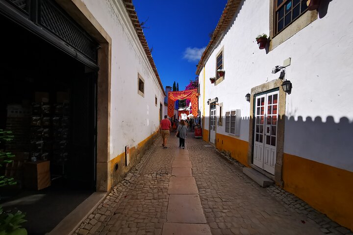 Tomar Fatima Batalha Alcobaca og Obidos fra Nazare Private Tour