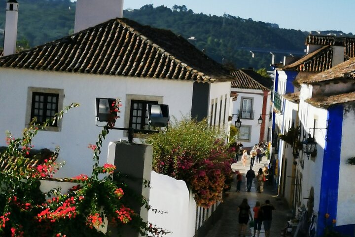 Tomar Fatima Batalha Alcobaca og Obidos fra Nazare Private Tour