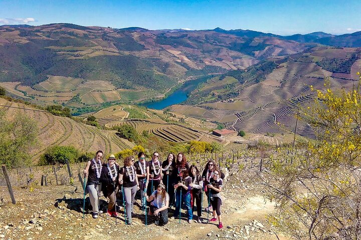 Private Douro 4x4 Adventure com vinícola, almoço e cruzeiro no rio