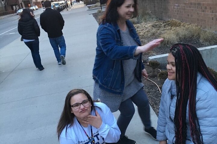 Partecipa a una divertente caccia al tesoro a Tulsa di Wacky Walks