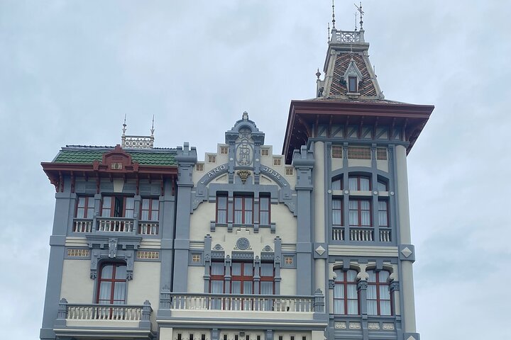 Privat tur fra Oviedo til Covadonga, søer og sømandslandsbyer