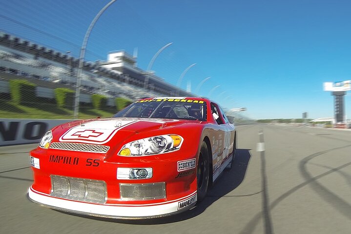 Experiencia en la unidad 10 Mile Stock Car en Pocono Raceway
