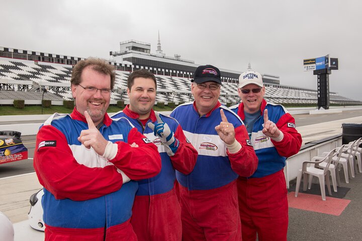 Experiencia en la unidad 10 Mile Stock Car en Pocono Raceway