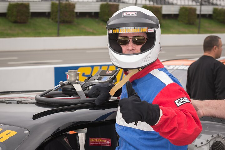 20 Mile Stock Car Drive Erfahrung auf dem Pocono Raceway