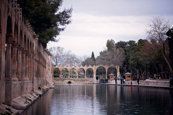 Visita guiada privada de 2 días con todo incluido por Sanliurfa