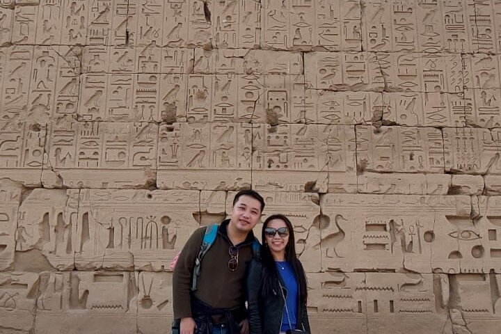 Excursion d'une journée sur les rives ouest et est de la ville de Louxor en Égypte