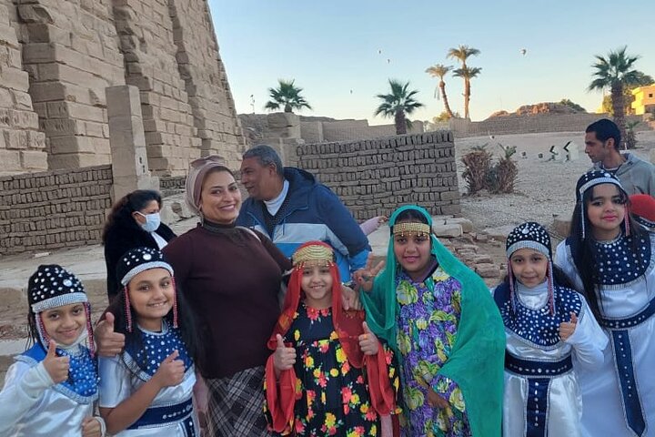 Excursion d'une journée sur les rives ouest et est de la ville de Louxor en Égypte