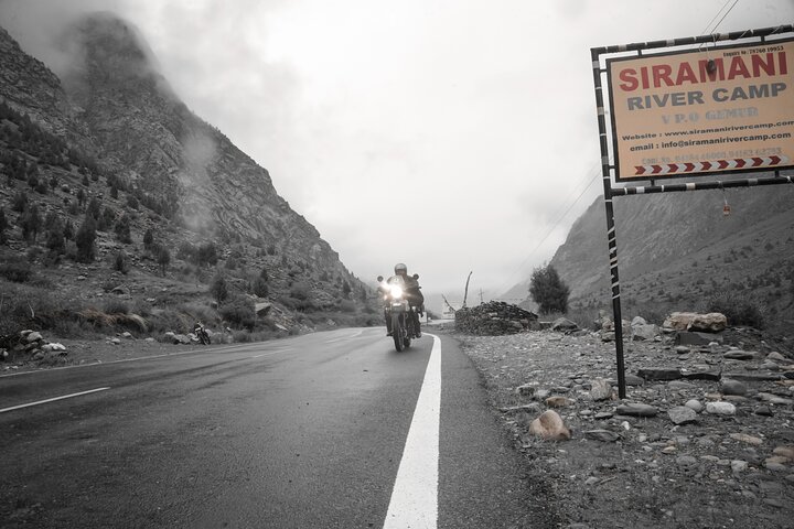 Tour de motos Leh Ladakh - 7 dias de emoção final