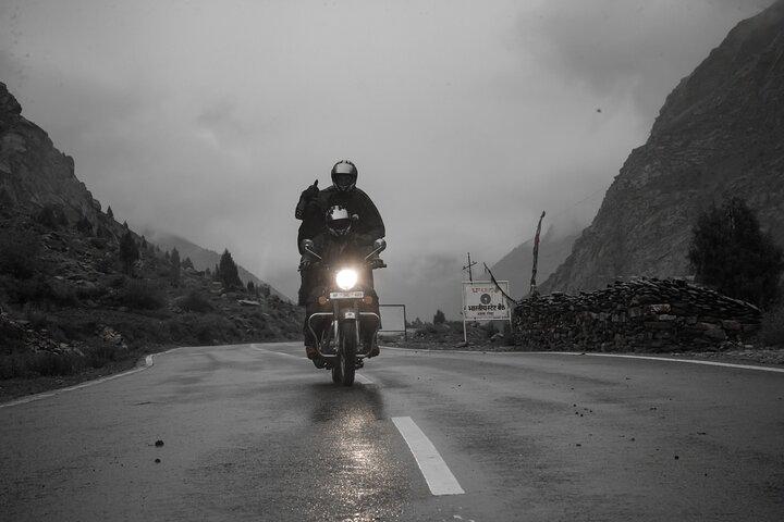 Tour de motos Leh Ladakh - 7 dias de emoção final