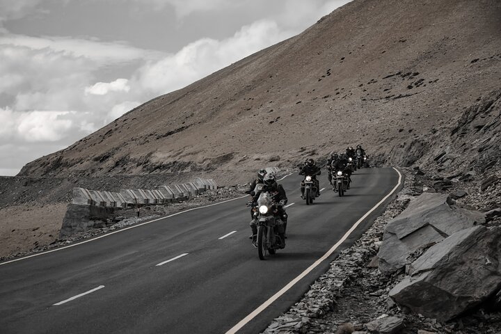 Tour de motos Leh Ladakh - 7 dias de emoção final