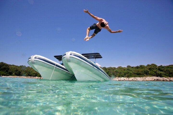 Zadar : The Best of Dugi Otok - Shipwreck, Sandy Beach & Sea Cave(ザダル:ドゥギ・オトクのベスト・オブ・ザ・ベスト)