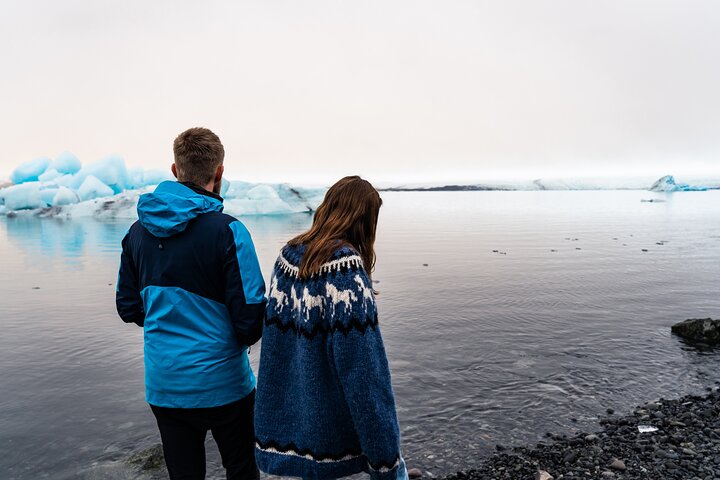 Guided Glacier Lagoon and Diamond Beach Day Trip from Reykjavik