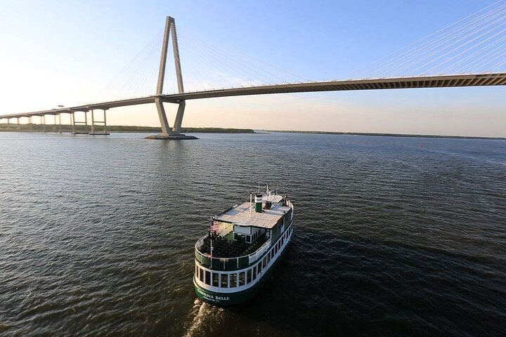 Journée de l'histoire racontée en direct du port de Charleston ou croisière en bateau au coucher du soleil