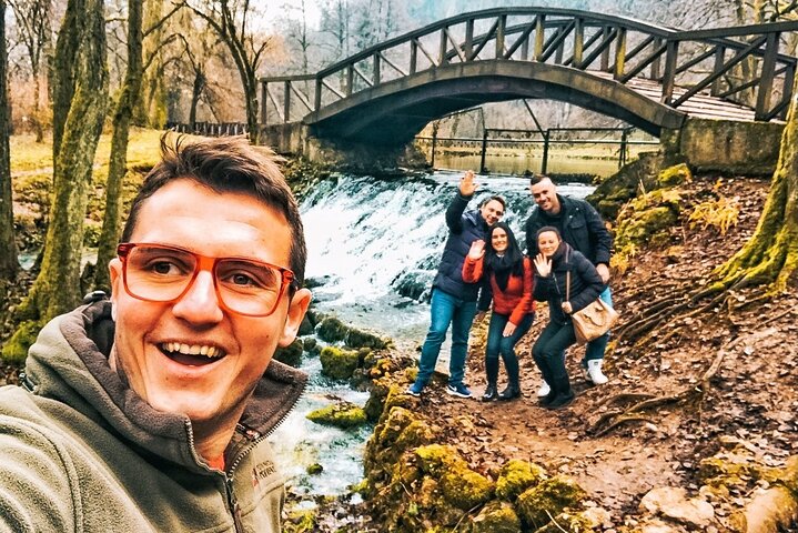 Vanuit Sarajevo: Bijambare Grot en Lente van de Bosna Tour