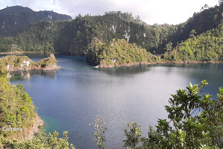 Cascadas el Chiflon (Bridal Veil) och Montebello Lakes från Tuxtla Gutierrez