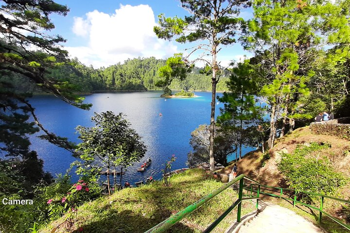 Cascadas el Chiflon (Bridal Veil) och Montebello Lakes från Tuxtla Gutierrez