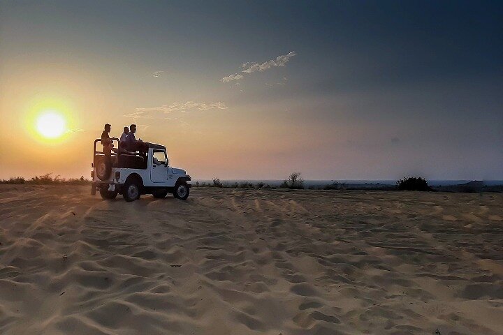 Desert Camel Safari & Jeep Safari Tour fra Jodhpur